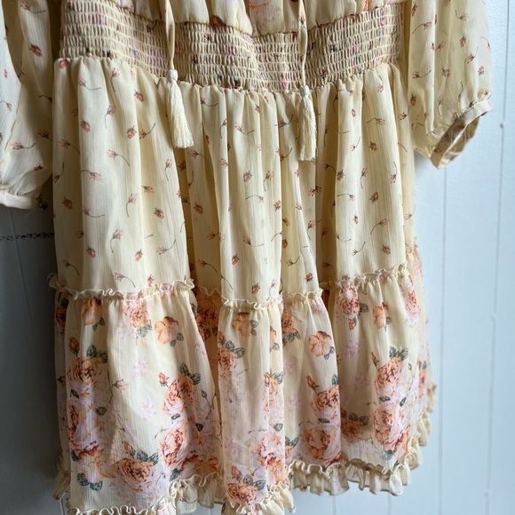 Floral Boho Chic Dress - Picture 4 of 7
